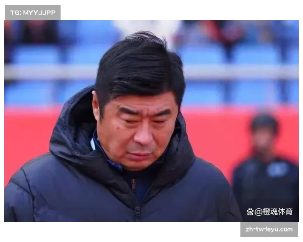 泰山韩鹏临场变阵未能体现神奇 替补席缺乏奇兵可用